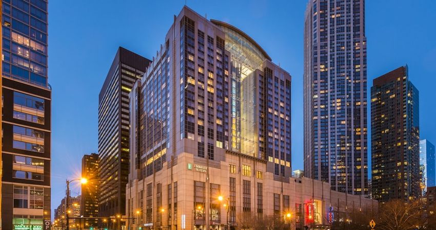 Embassy Suites Chicago Downtown Magnificent Mile