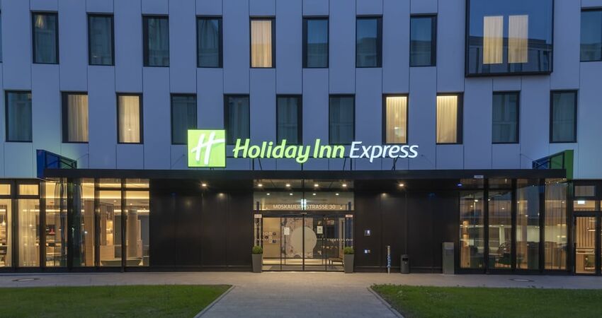 Holiday Inn Express Düsseldorf - Hauptbahnhof